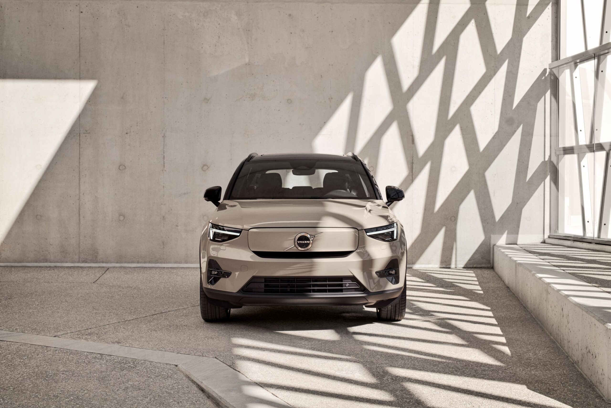 Volvo EX40 Business Edition Compleet uitgerust